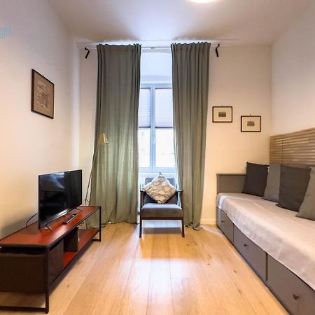 Imbriani 4S Tirabora Short Rent Apartment Trieste Exterior photo